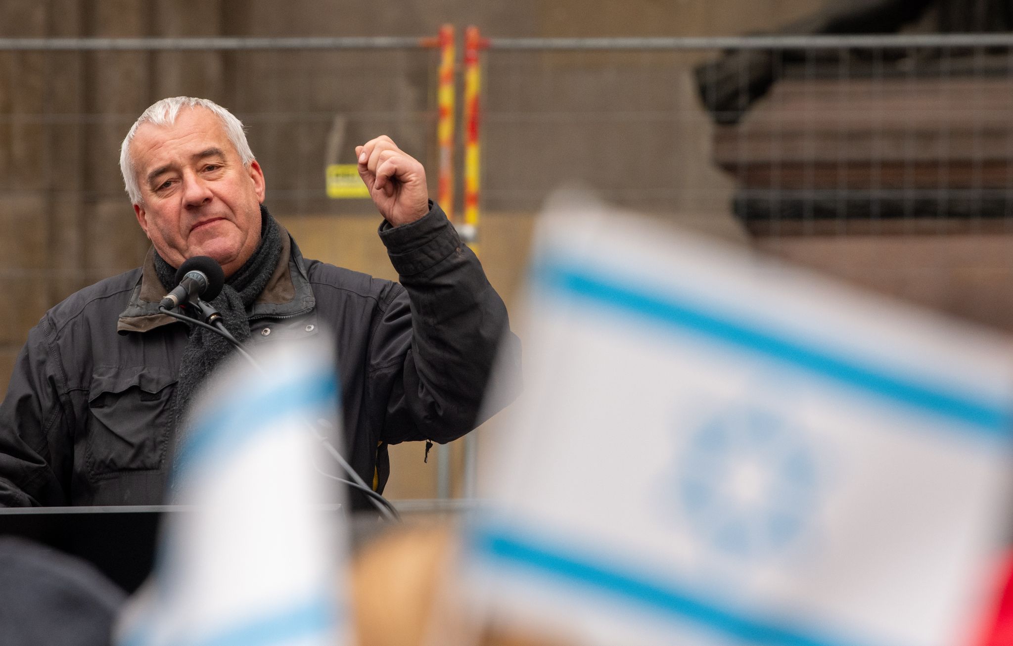 Schutz von Juden als Staatsziel? Unterschiedliche Reaktionen