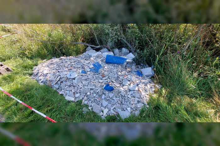 Husum: Illegaler Bauschuttentsorgung in Ostenfeld