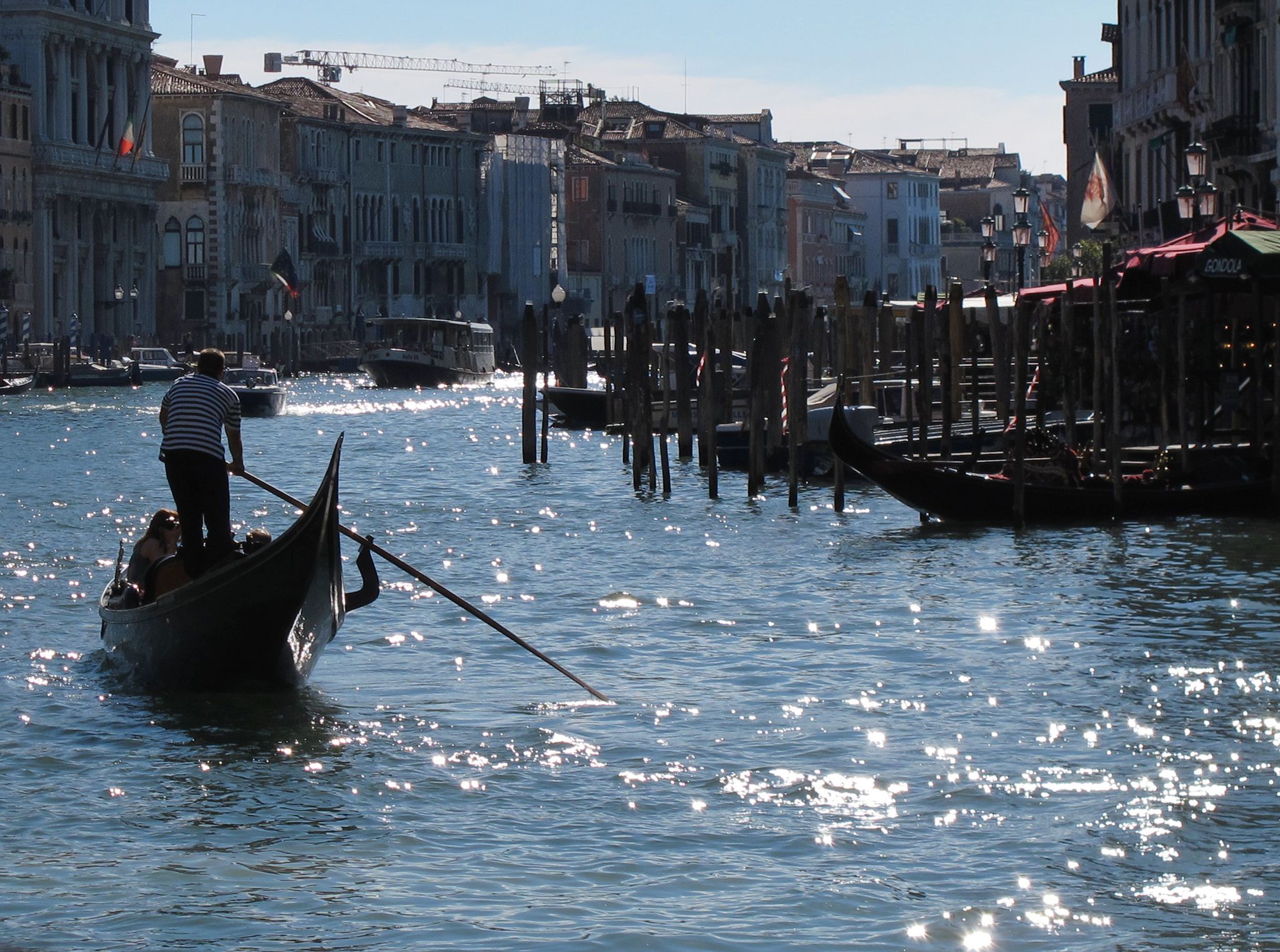 Venedig sucht neue Gondolieri für Kanalfahrten