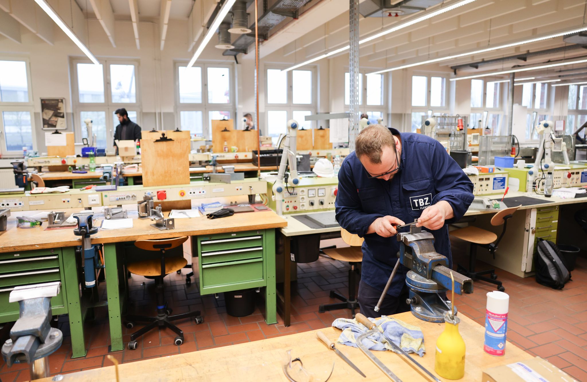 DGB: Viele Azubis machen Überstunden