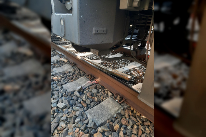 Wunstorf: Unbekannte legen Gegenstände ins Gleis