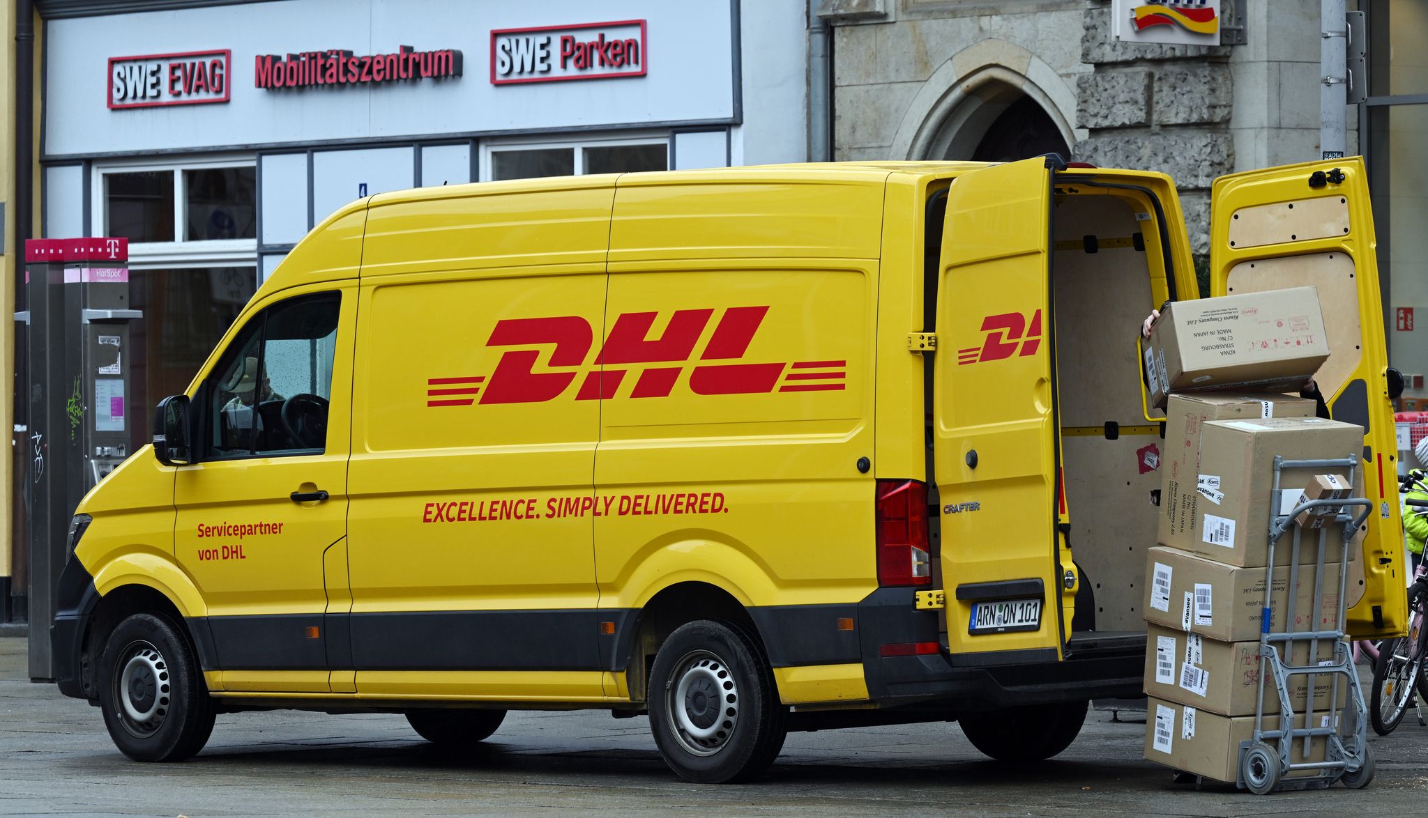 DHL steigert Umsatz in Deutschland, Express-Geschäft schwächelt