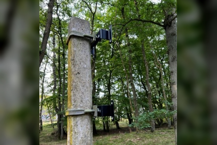 Flensburg: Diebstahl von „Pfeiftafeln“ bei Bahnübergängen