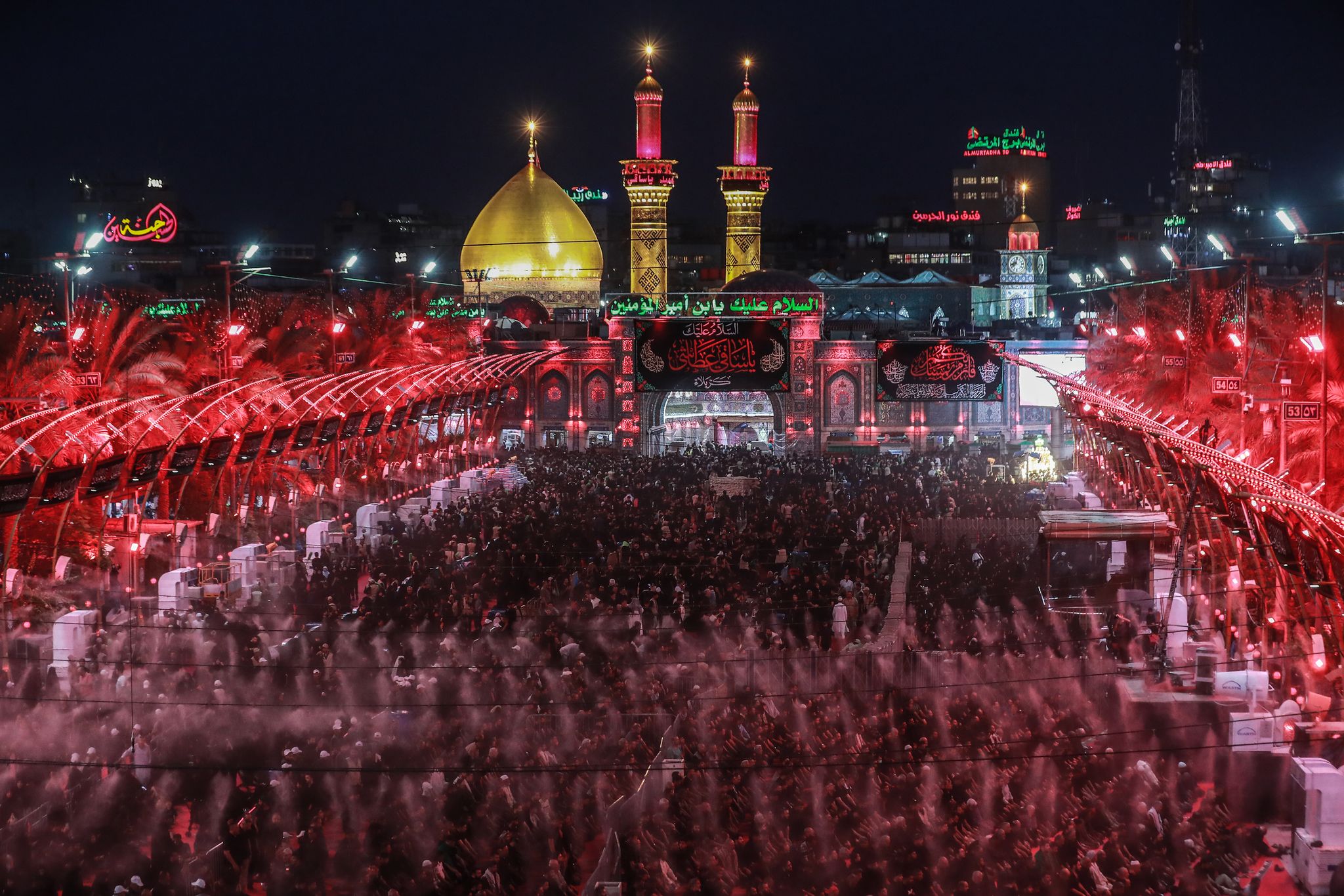 Busunfall im Iran: 28 pakistanische Pilger sterben bei Unglück