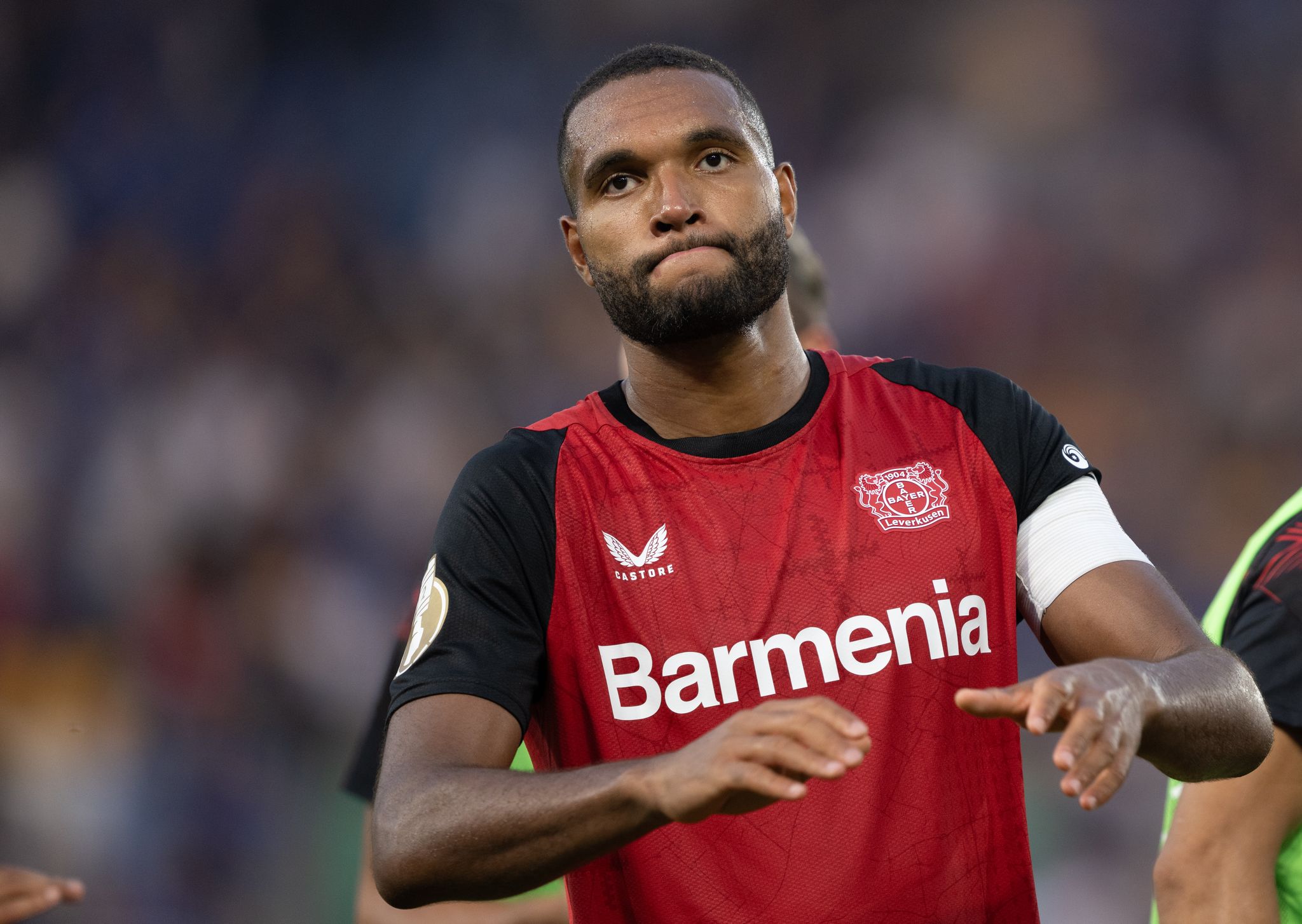 Tah erklärt sich nach Transfer-Gerüchten
