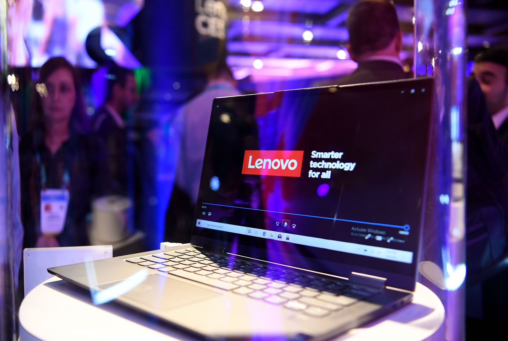 Lenovo profitiert vom KI-Boom in Rechenzentren