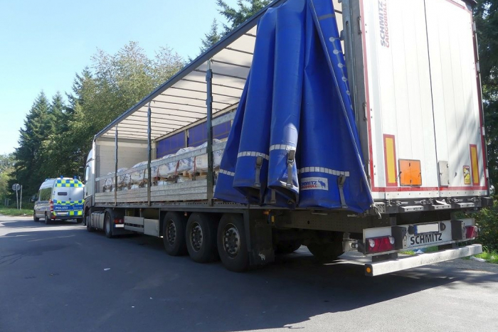 Bad Hersfeld: Gefahrgut-Sattelzüge mit Ladungssicherungsmängeln