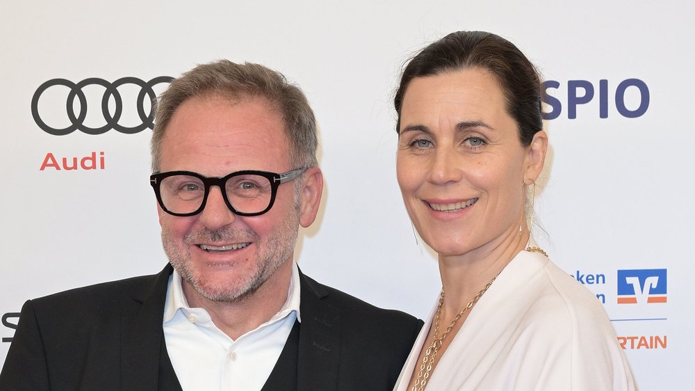 „Schon drei Jahre“: Nina Kunzendorf und Samuel Finzi sind ein Paar