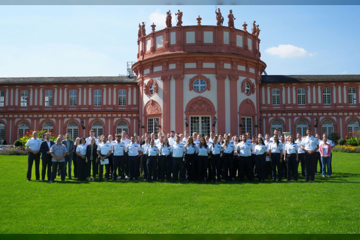 Wiesbaden-Biebrich: Neue Mitarbeiter für Polizeipräsidium Westhessen