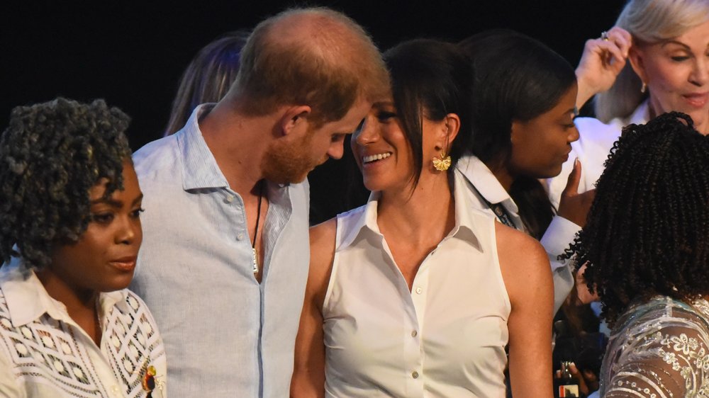 Harry und Meghan küssen sich beim Salsa-Tanzen in Kolumbien