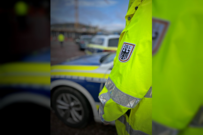 Pirmasens: ZOLL deckt Verstöße bei Glasfaserbaustellen auf