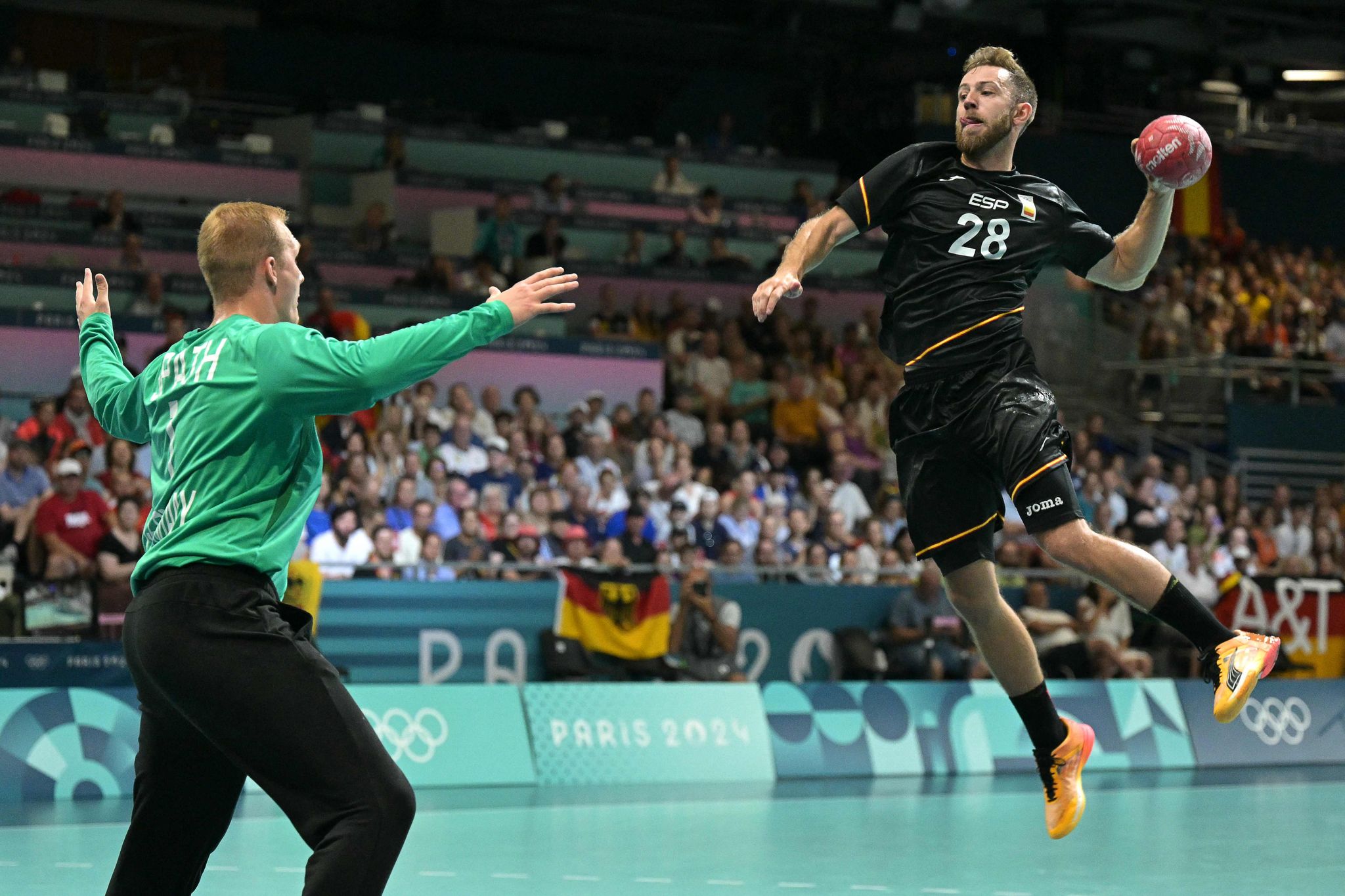Späth überragt: Handballer stehen im Viertelfinale