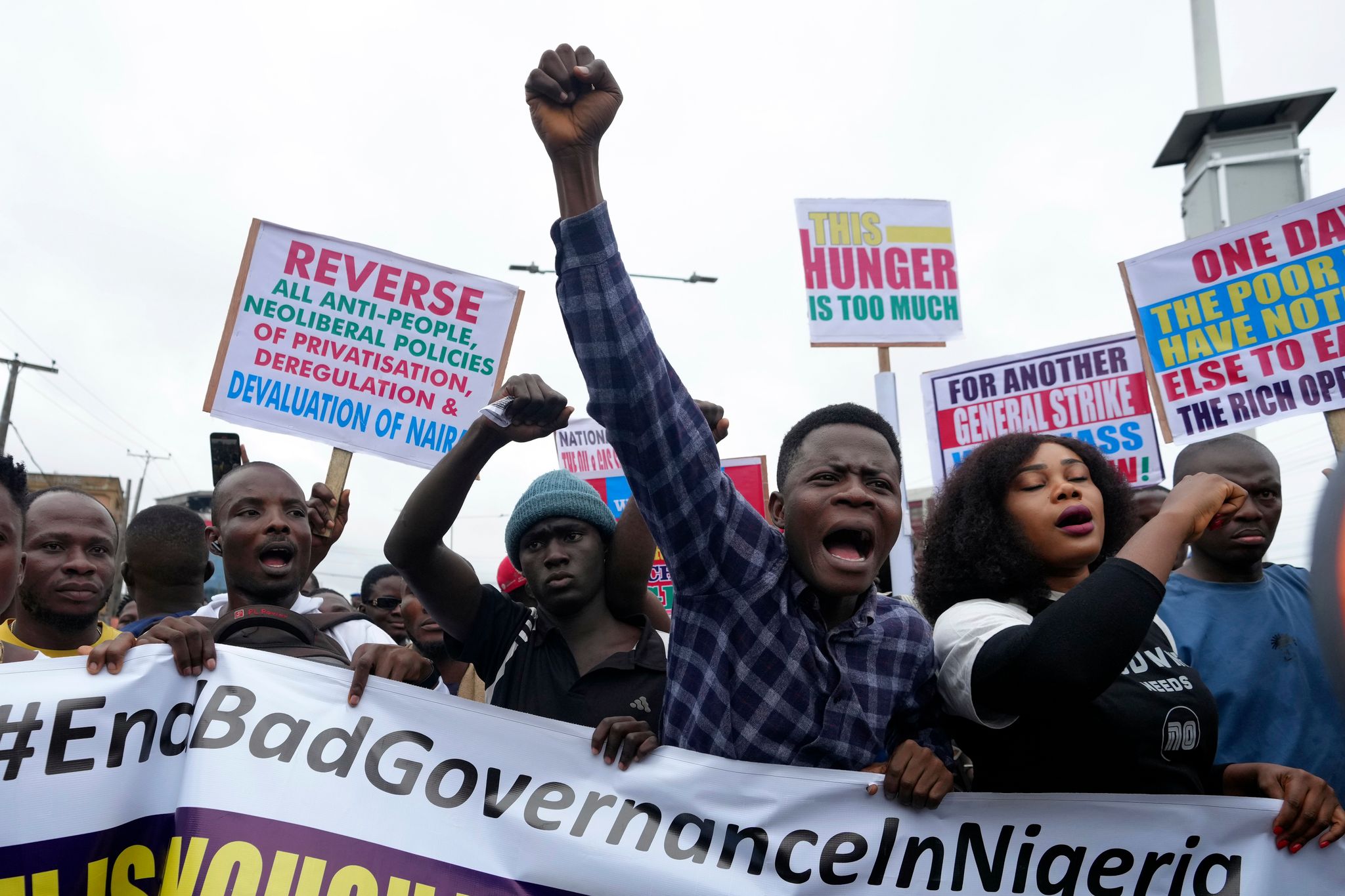 Amnesty kritisiert Tötung von Demonstranten in Nigeria