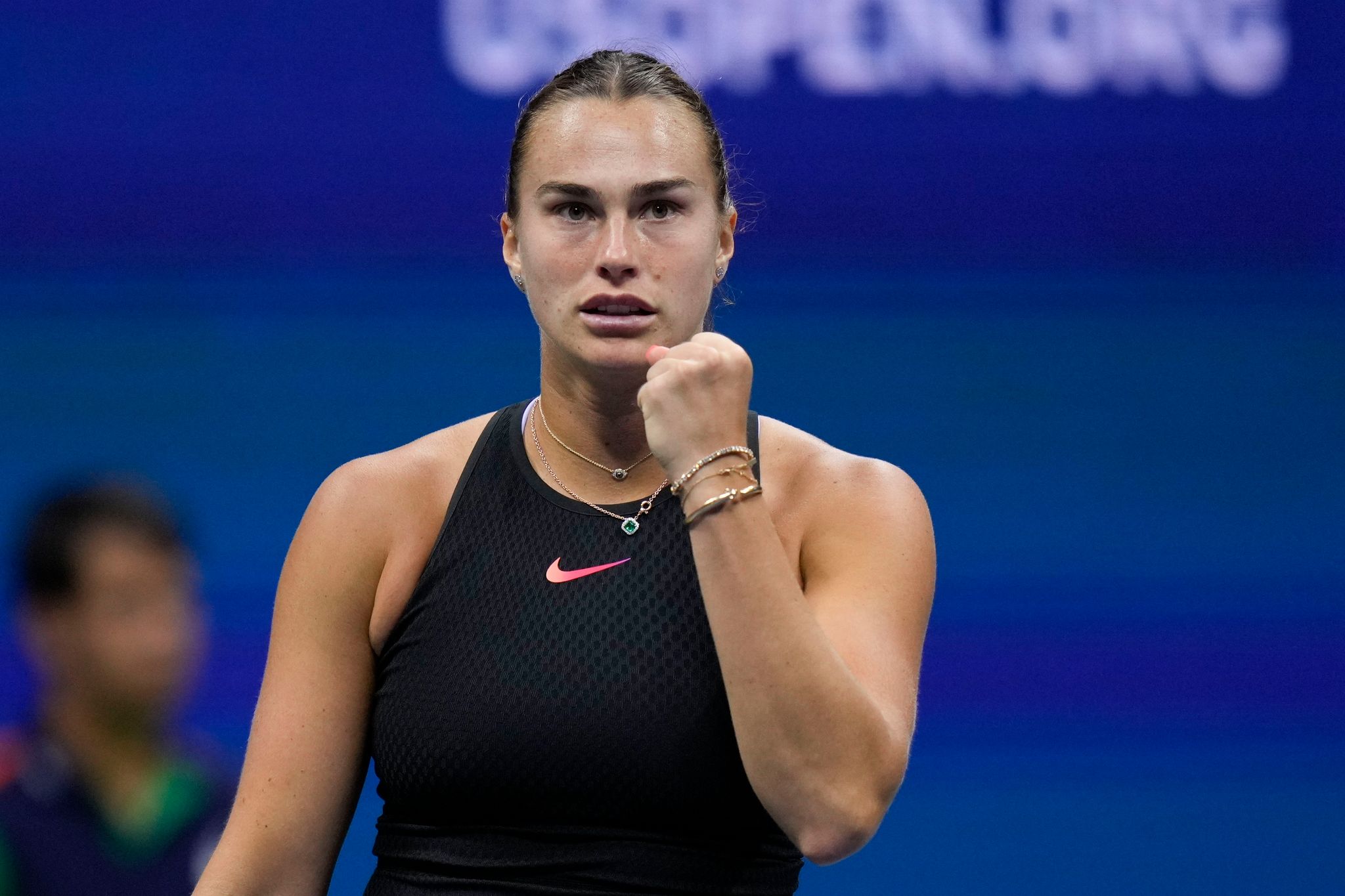 Belarussin Aryna Sabalenka erreicht US Open Finale mit überzeugendem Sieg über Navarro