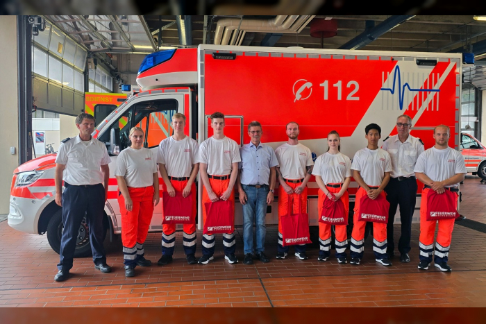 Start des ersten Notfallsanitäterlehrgangs bei der Feuerwehr Bremerhaven