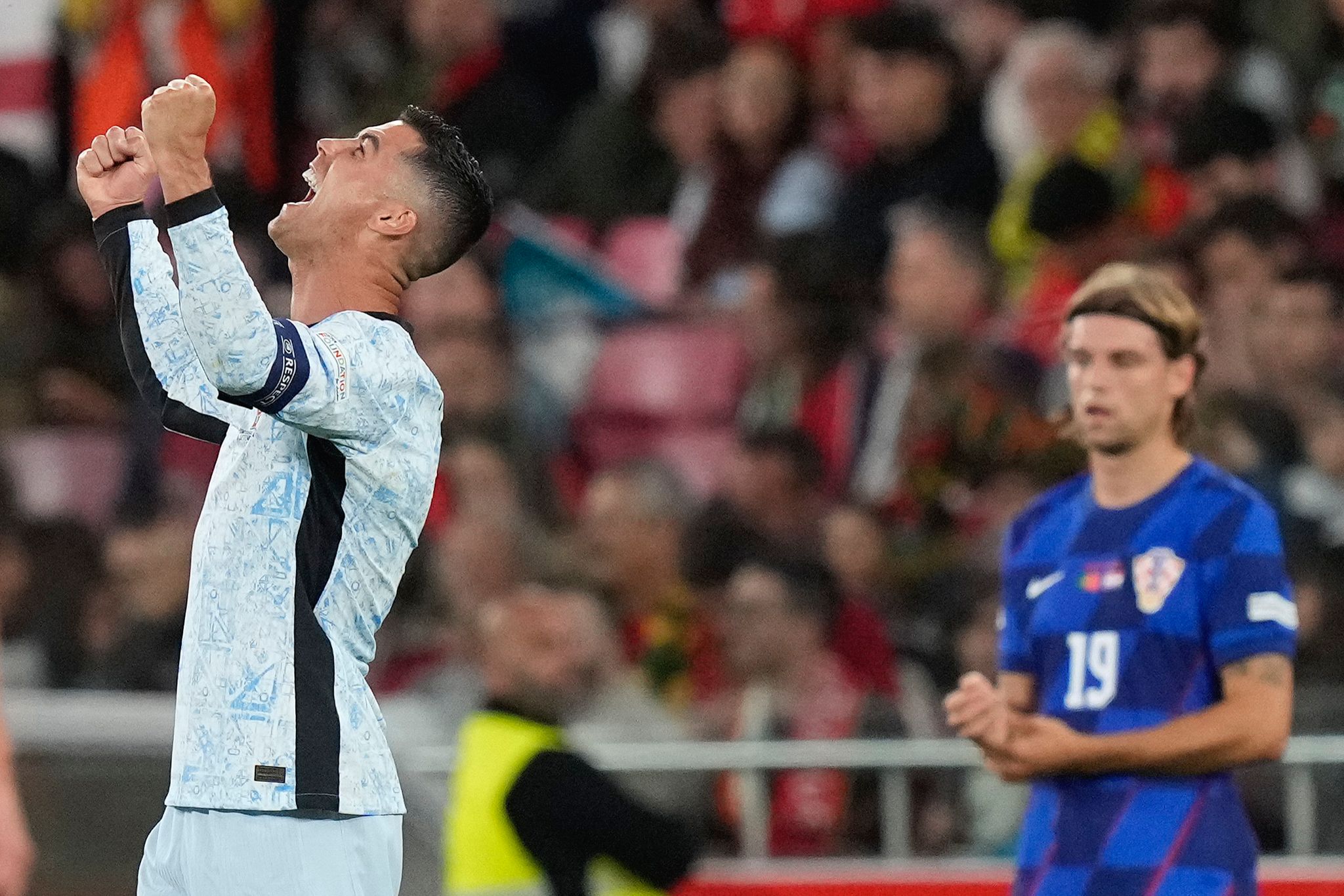 Ronaldo erzielt 900. Karriere-Tor bei Portugals Auftaktsieg