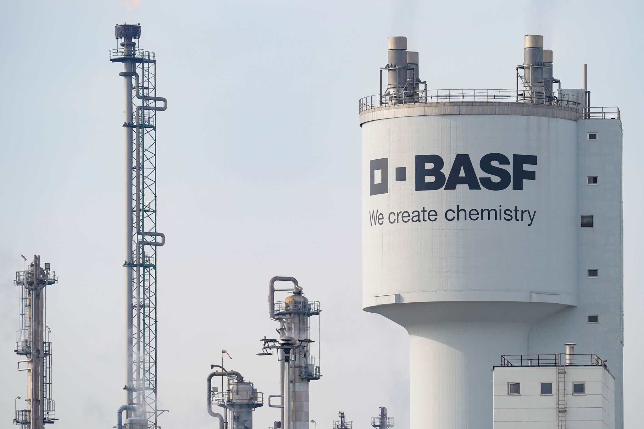 BASF stellt neue Strategie vor – Einschnitte erwartet