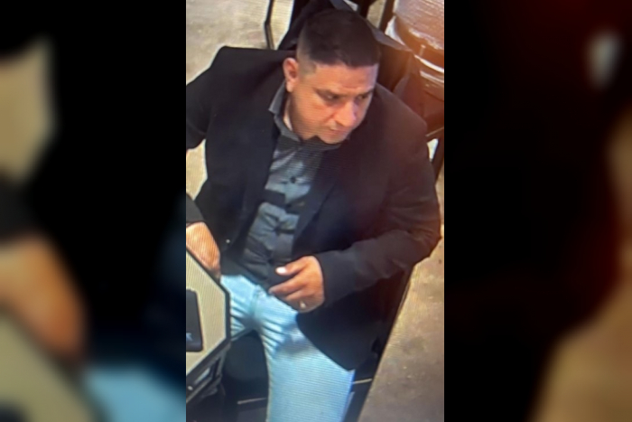 Polizei fahndet nach Schmuckdieb