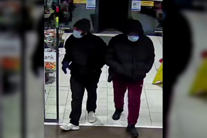Hanau: Räuber-Duo gesucht