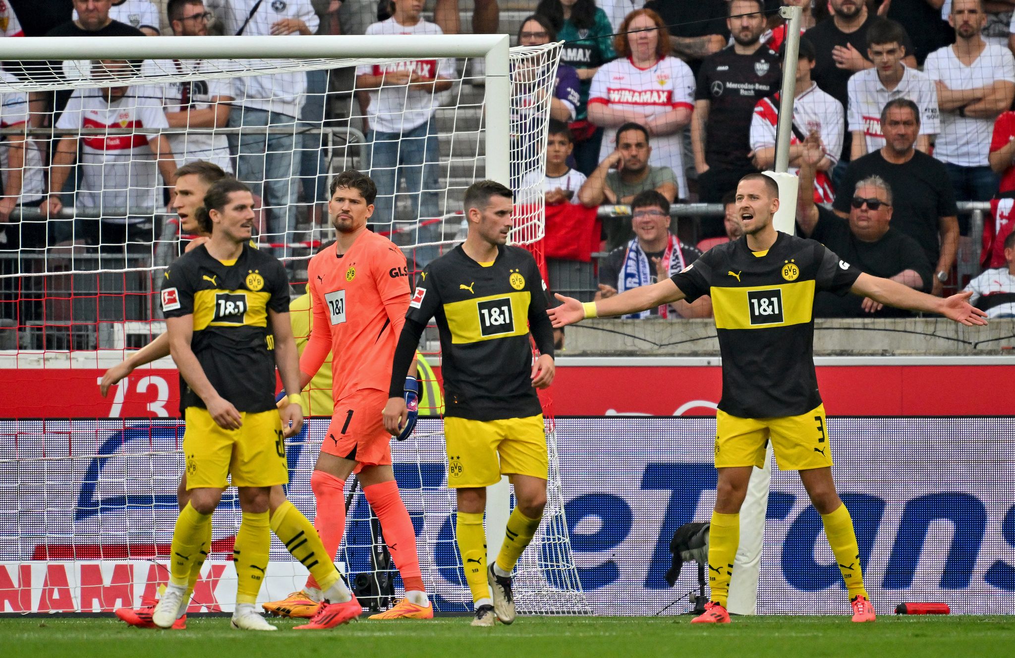 Debakel in Stuttgart: BVB verliert mit 1:5 gegen VfB