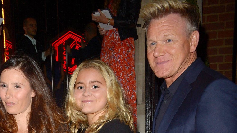 Uniform-Shopping: Gordon Ramsays Tochter geht auf die Kochschule
