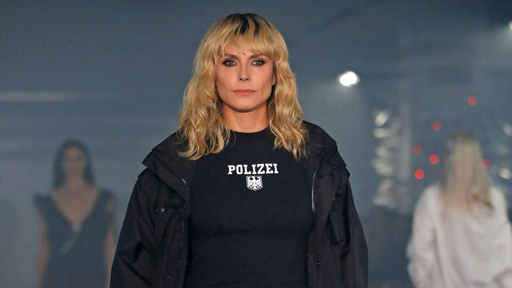 Heidi Klum überrascht bei Vetements-Show in Paris