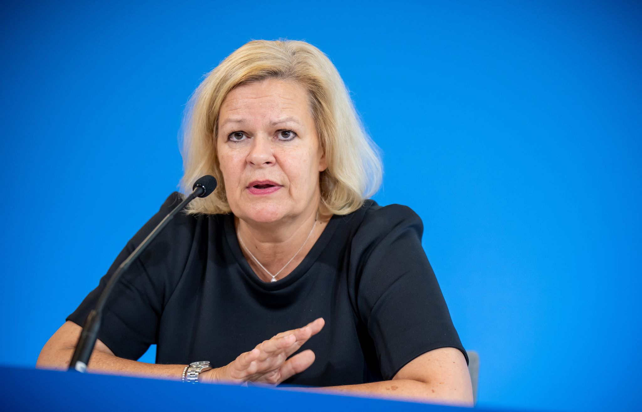 Regierung und Union suchen Lösungen zur irregulären Migration