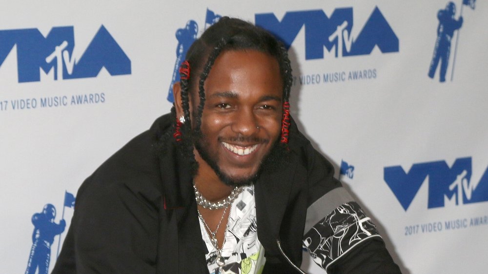 Kendrick Lamar begeistert bei Super Bowl 2025