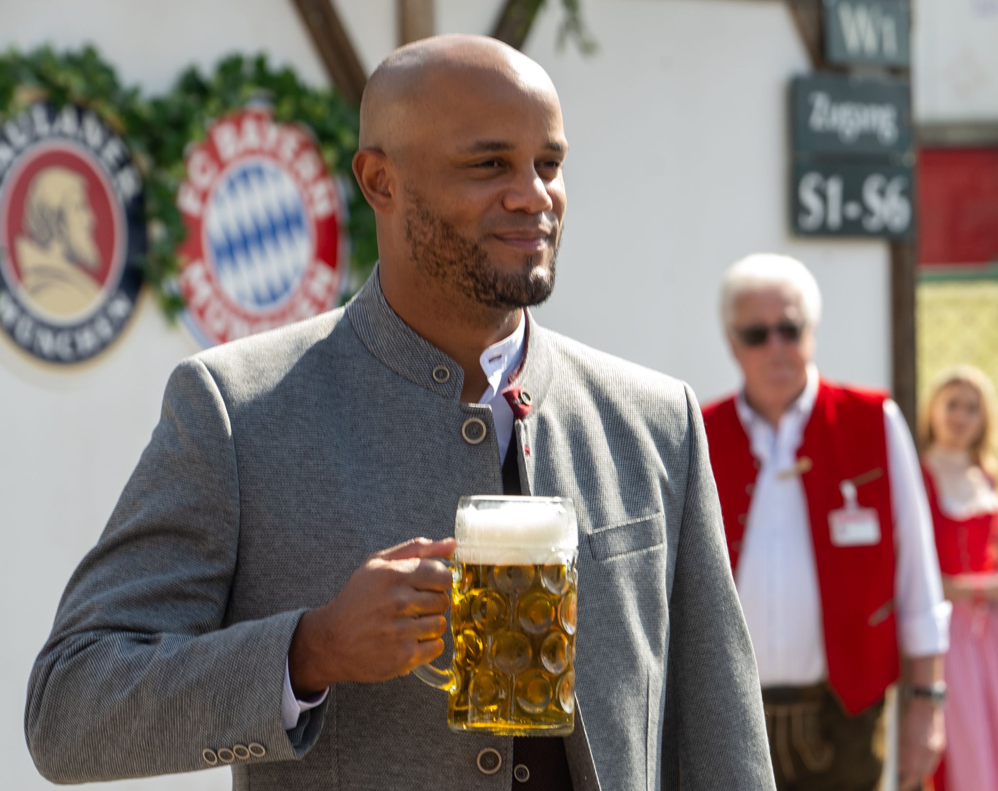 Bayern-Profis feiern Traumstart auf dem Oktoberfest