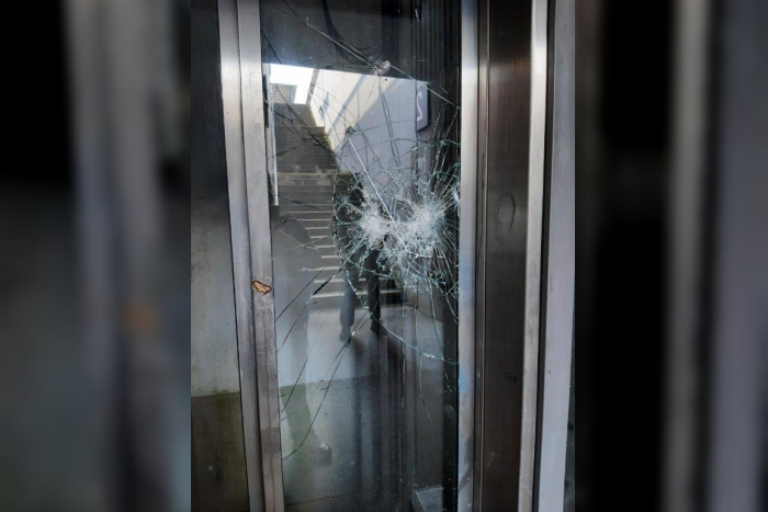 Kassel: Vandalismusschaden am Haltepunkt Vellmar-OsterbergEKZ