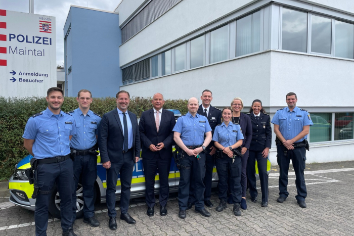 Hochstadt: Innenminister besucht Polizeistation