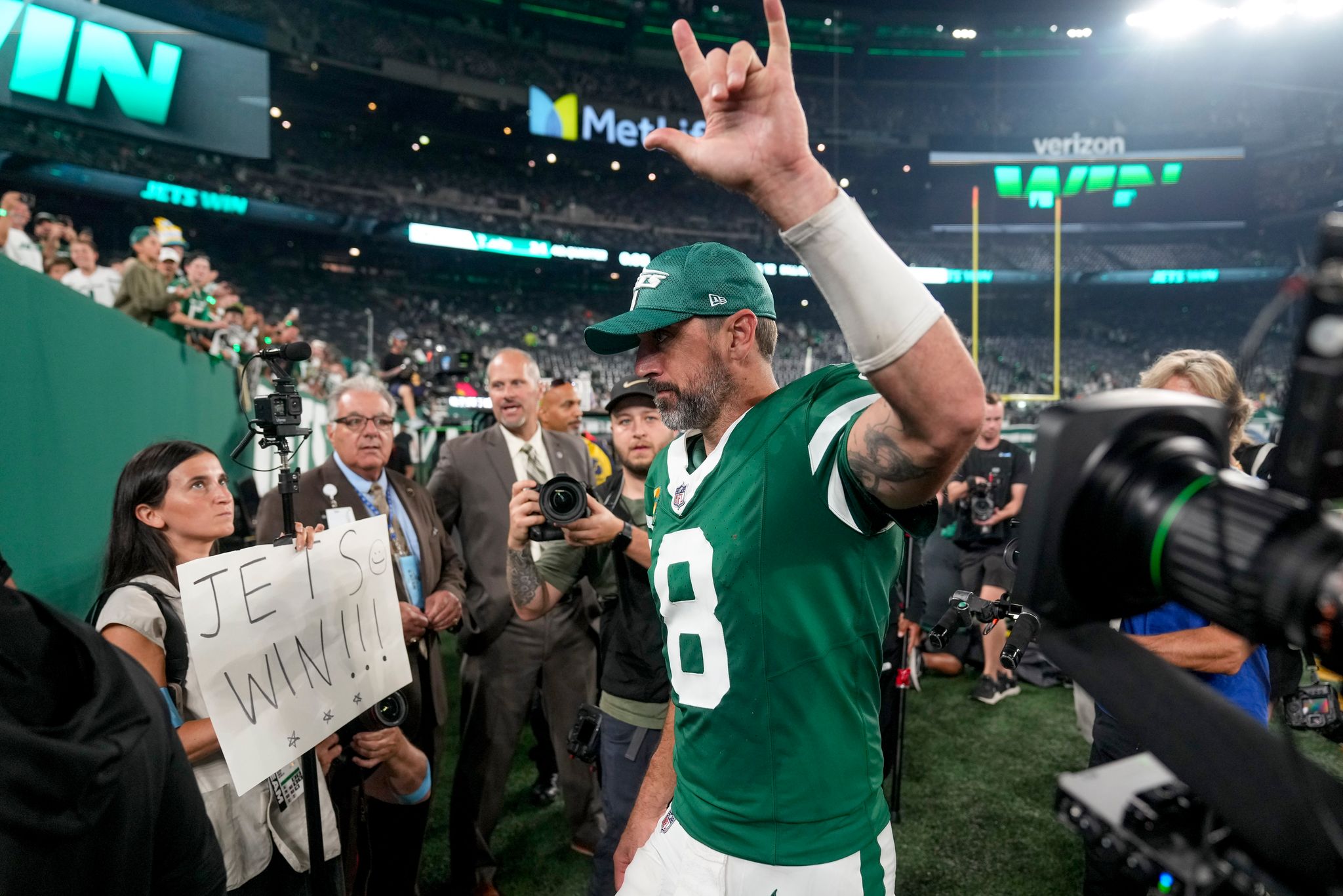NFL: Aaron Rodgers führt Jets zum Sieg über Patriots