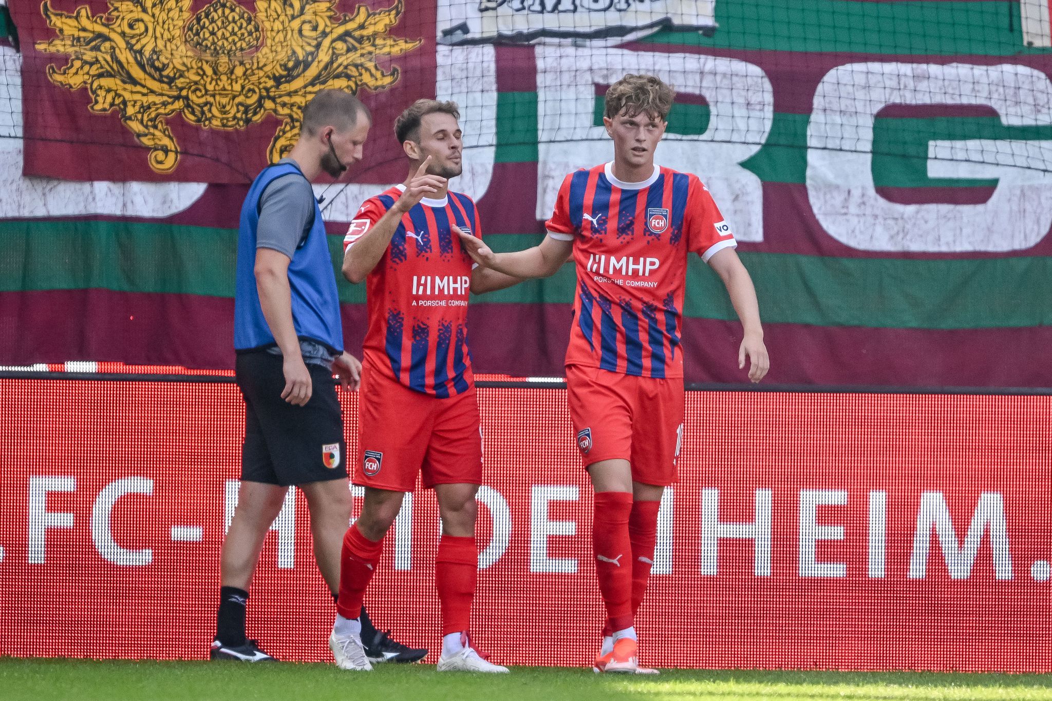 Wieder Wanner: Heidenheim gegen Augsburg wie im Rausch