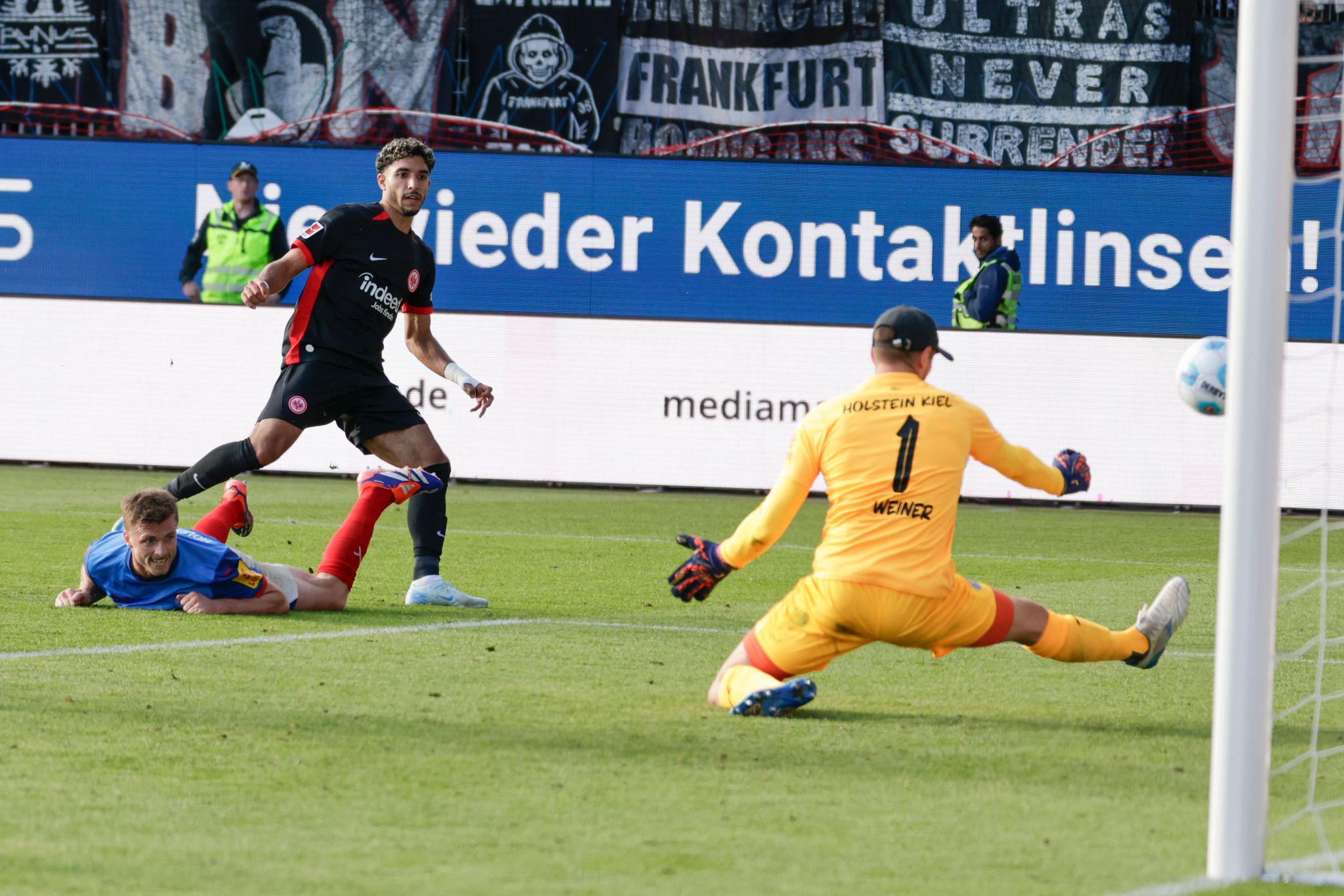 Eintracht Frankfurt rückt auf Platz zwei vor