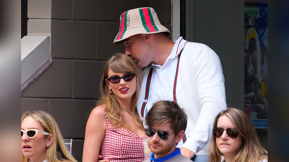 Taylor Swift und Travis Kelce turteln beim Finale der US Open