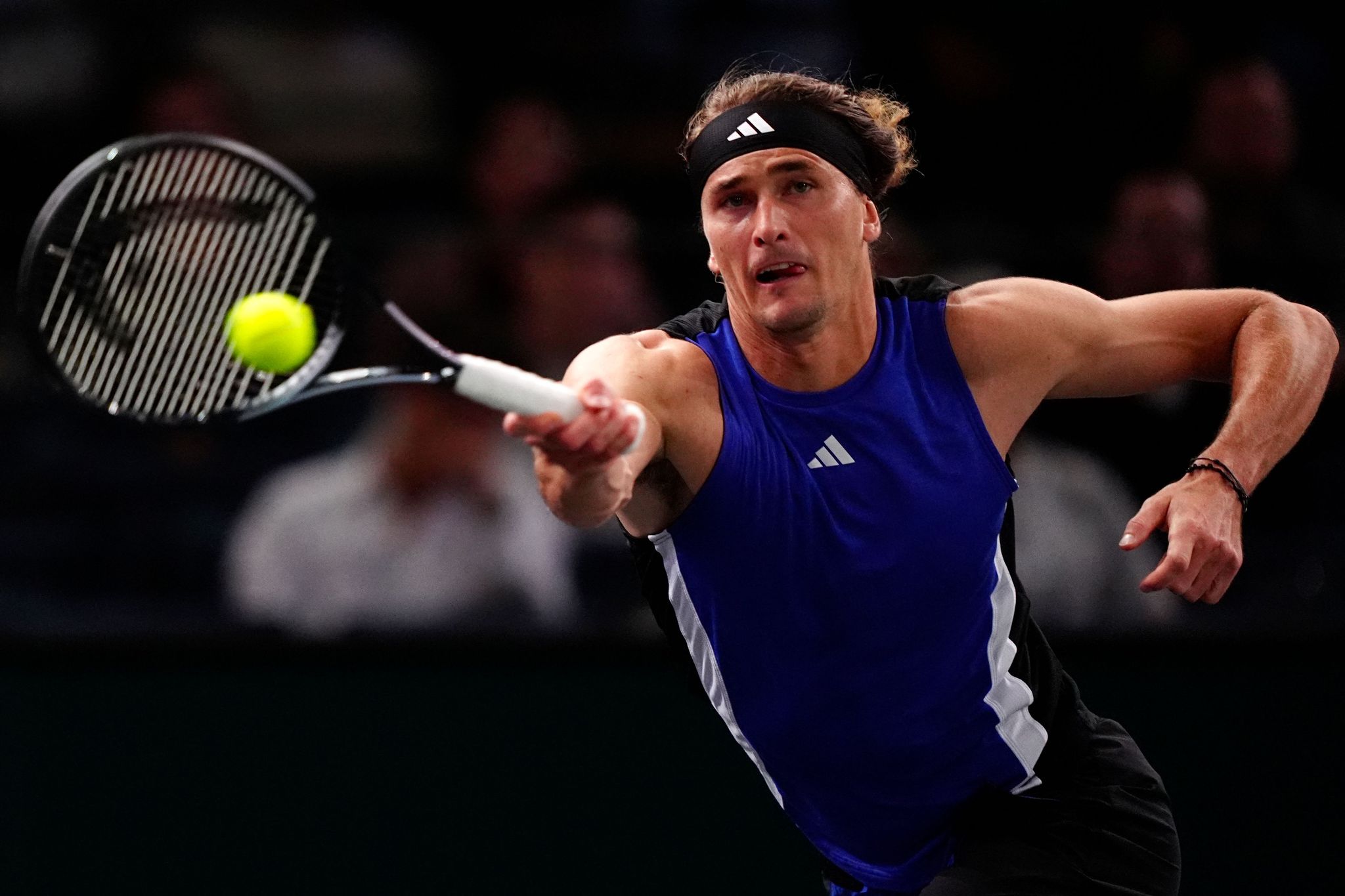 Tennisprofi Zverev in Paris weiter – Struff scheidet aus
