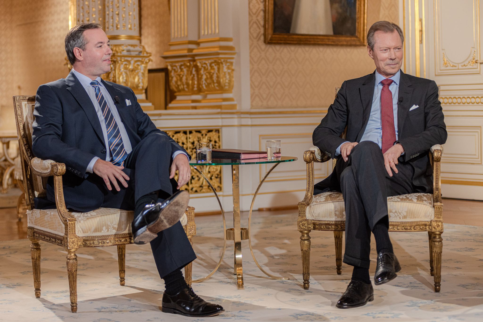 Luxemburgs Großherzog leitet Thronwechsel ein