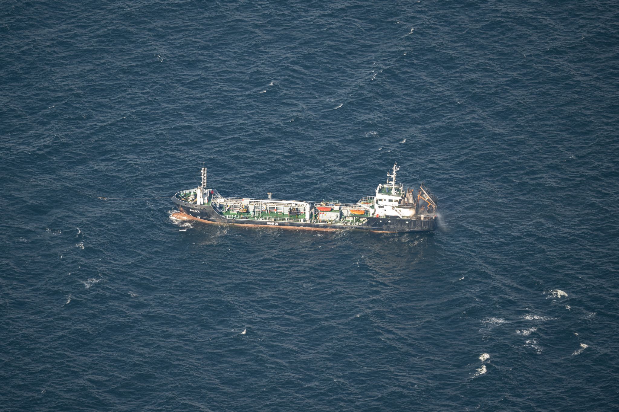 Feuer auf Tankschiff – Großer Hilfseinsatz auf der Ostsee