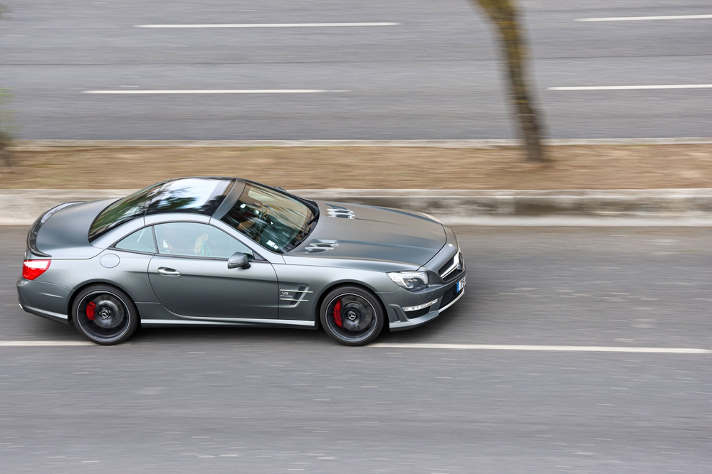 AMG-Fahrer rast auf A5 in den Tod