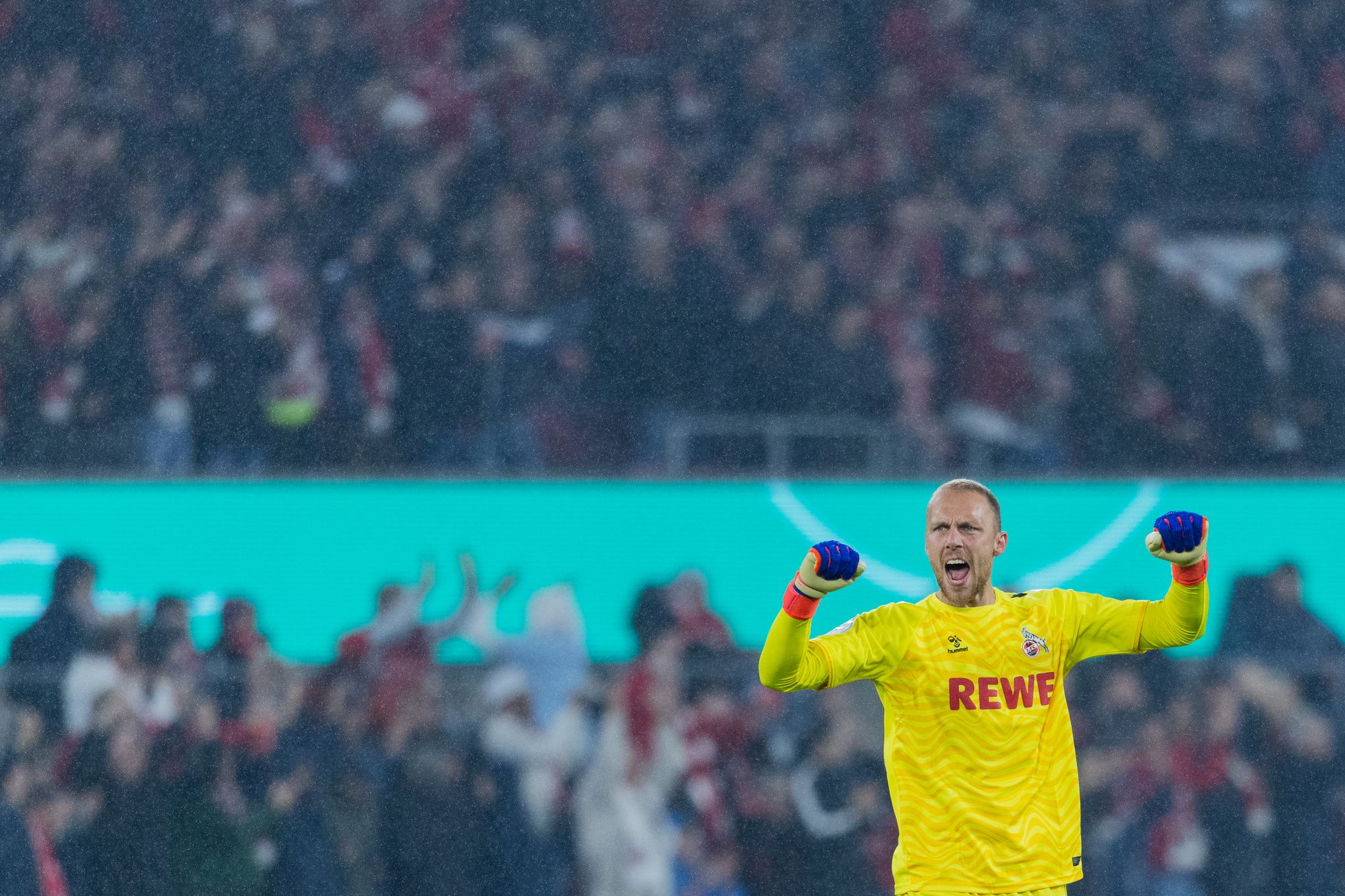 FC-Erfolg: Krisenclub wirft Erstligist Kiel aus dem Pokal