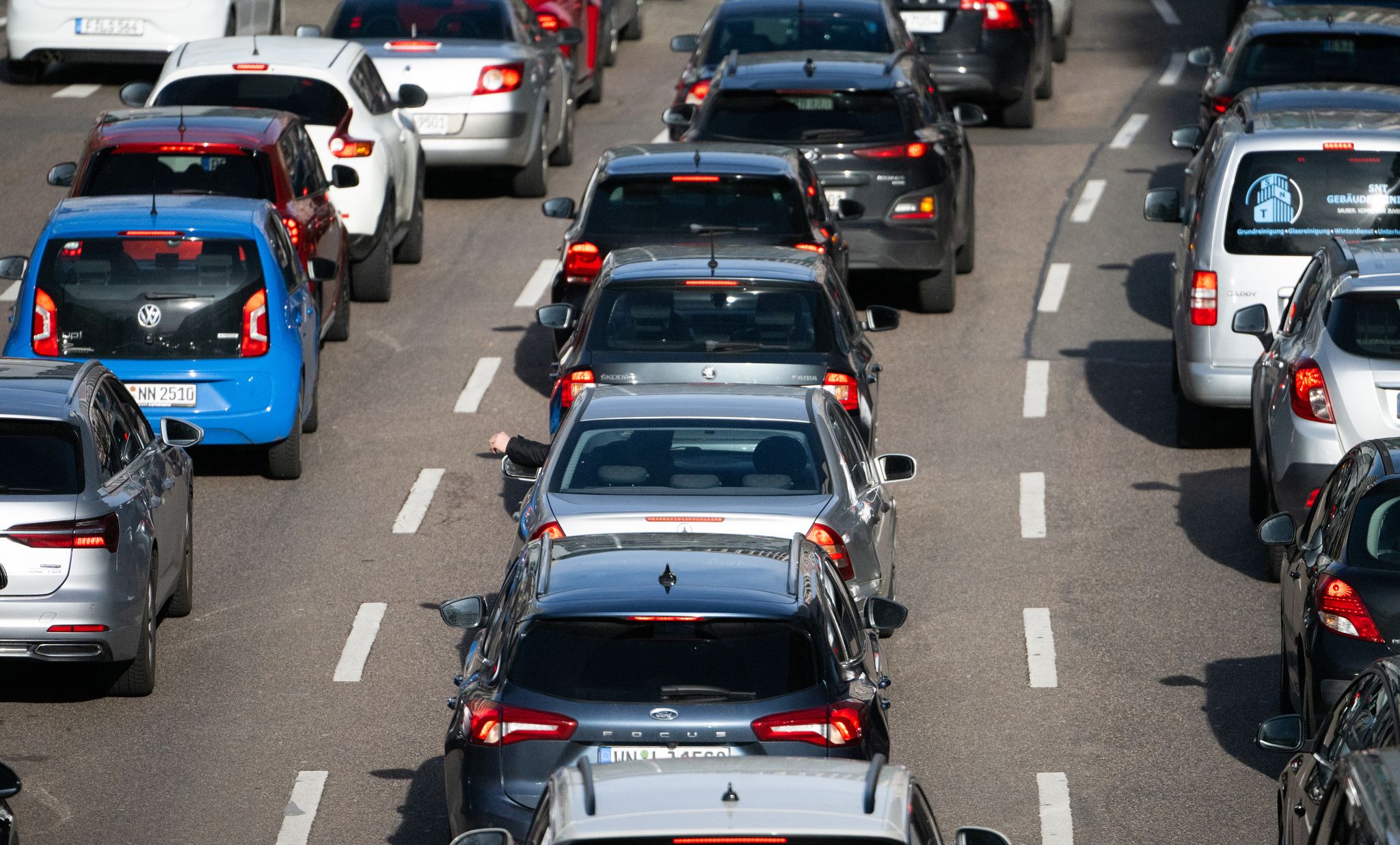 Immer mehr Autos für weniger Kilometer