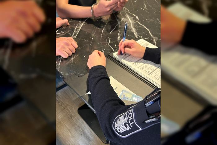 Stralsund: Zoll führt Mindestlohnprüfungen durch