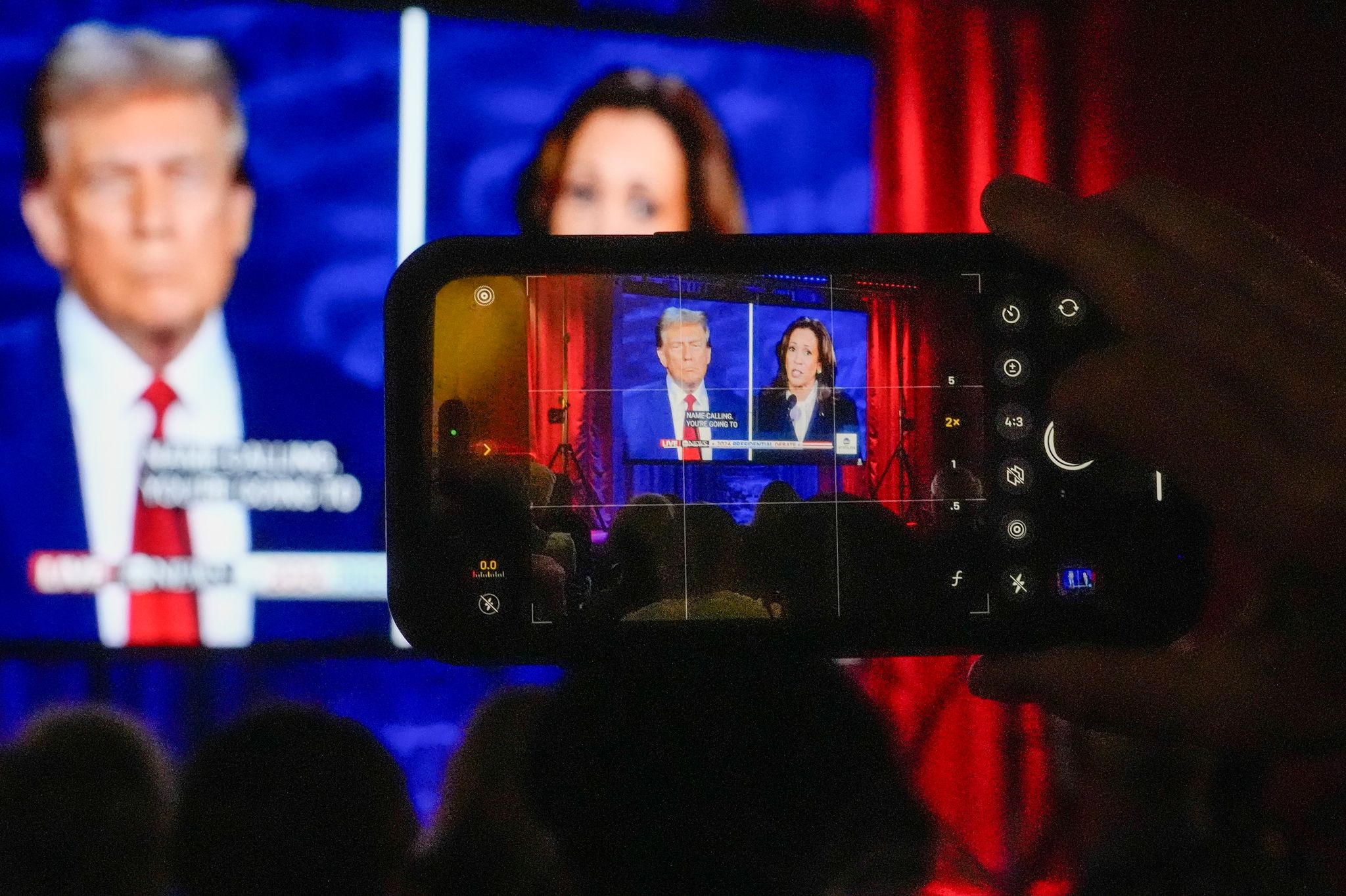 Justizopfer werfen Trump Verleumdung während TV-Debatte vor