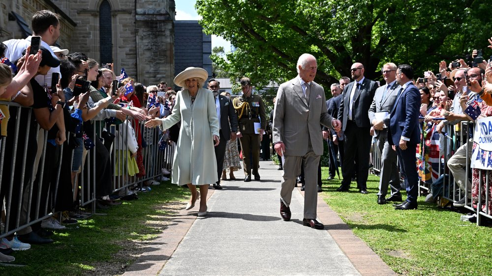 König Charles und Königin Camilla starten Australienreise mit Gottesdienst in Sydney