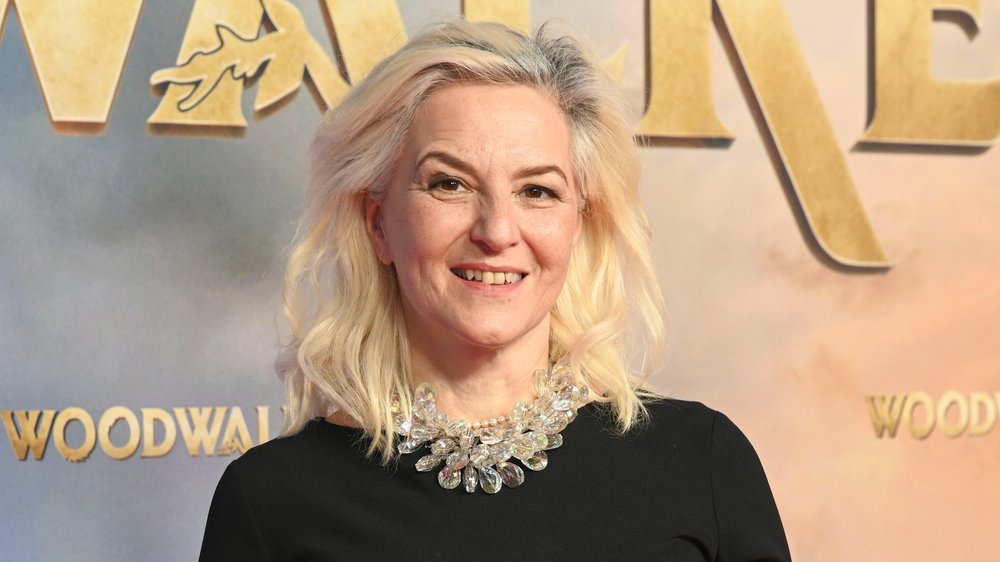 Martina Gedeck überrascht mit neuem Look: Strohblond auf dem roten Teppich