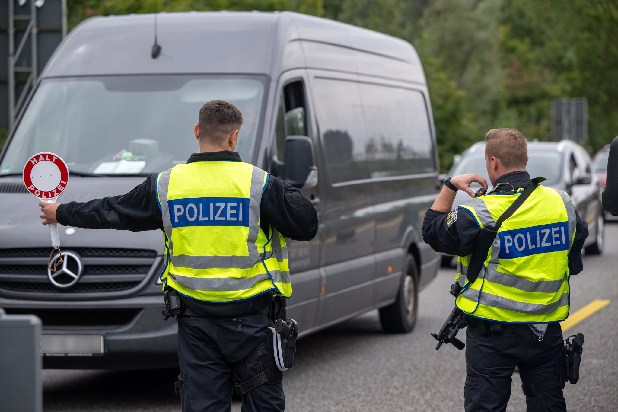 Bundespolizei stellt fast 2.500 unerlaubte Einreisen fest