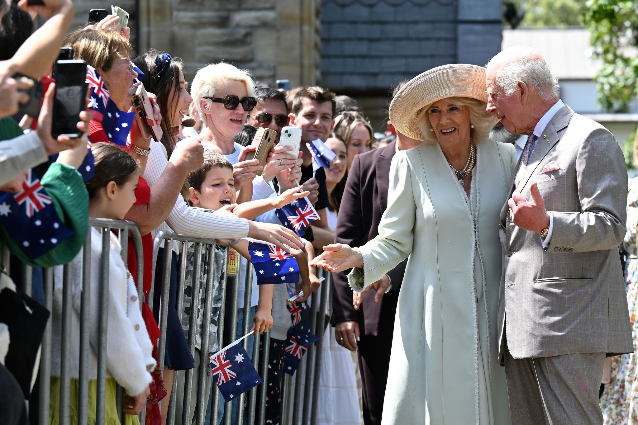 Charles III. eröffnet Australien-Besuch mit Gottesdienst