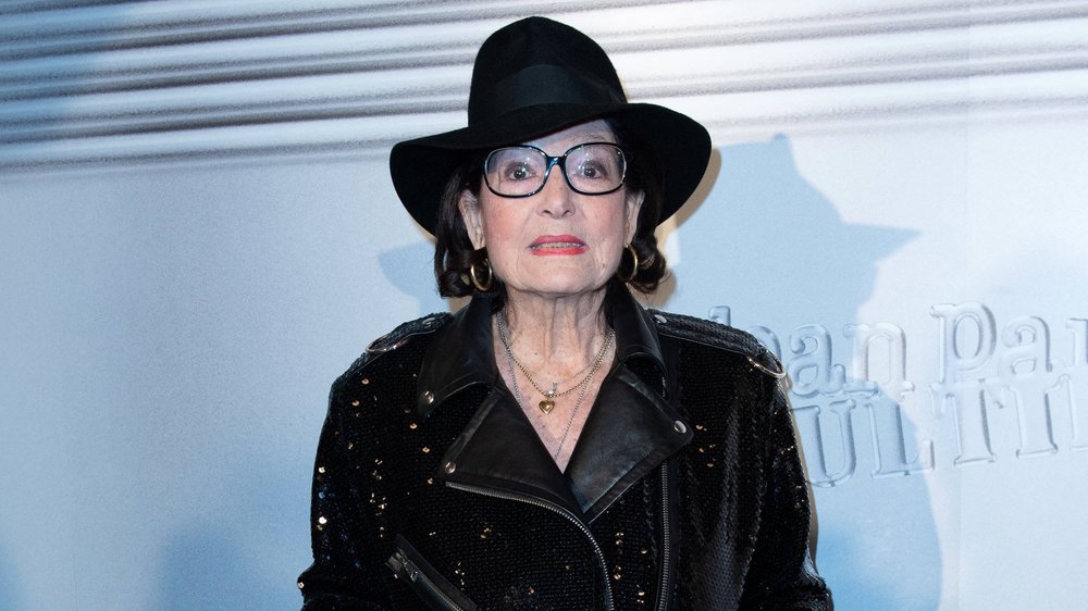 Nana Mouskouri wird 90: Nie ohne meine Brille
