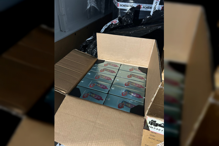 Karlsruhe, Baden-Baden: Illegaler Zigarettenschmuggel auf A5