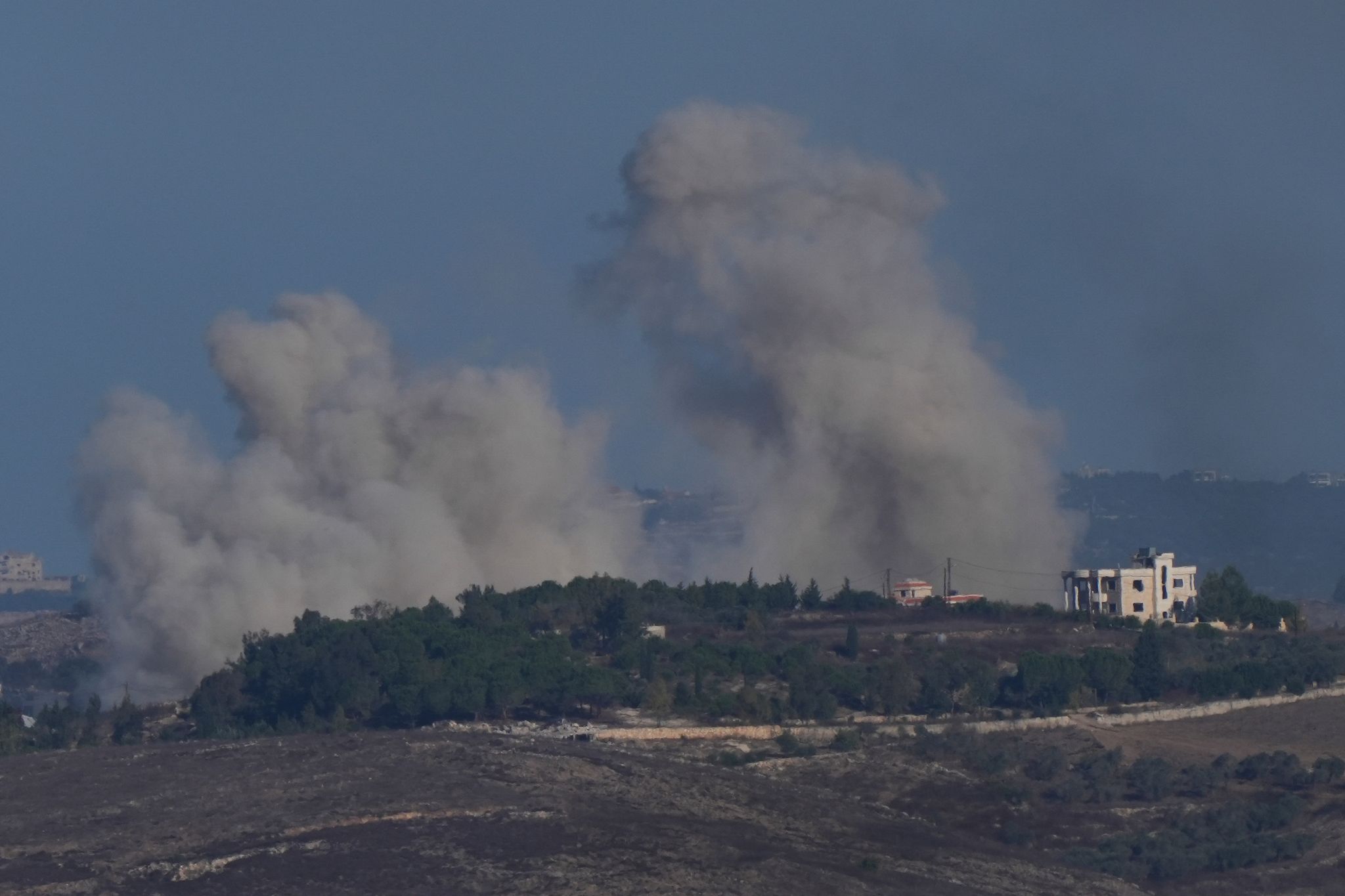 Israels Armee: 200 Hisbollah-Ziele im Libanon angegriffen